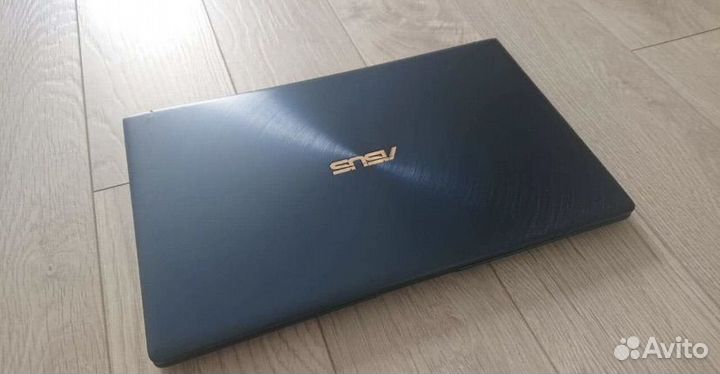 Asus zenbook 13 i5