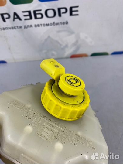 Главный тормозной цилиндр Volkswagen Touareg GP