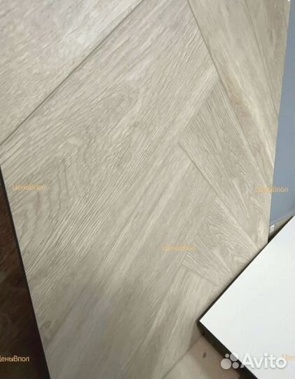 Кварцвиниловый ламинат елочка