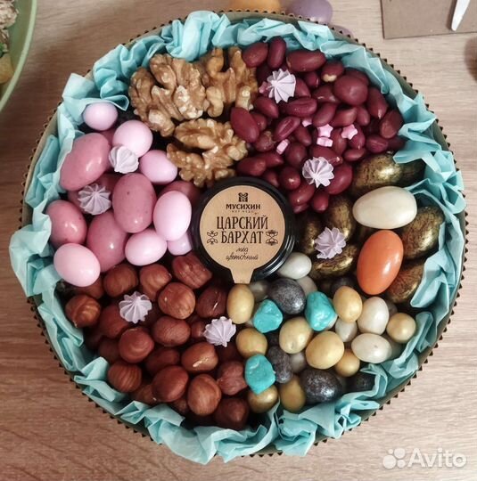 Подарочный набор с орехами