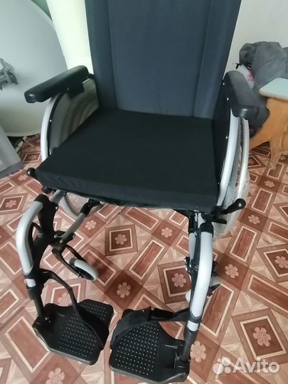 Коляска для инвалидов
