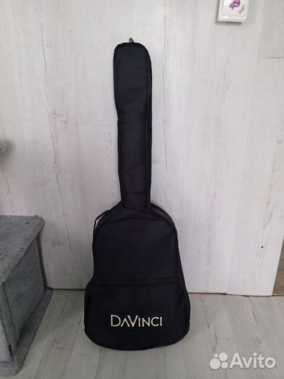 Классическая гитара шестиструнная