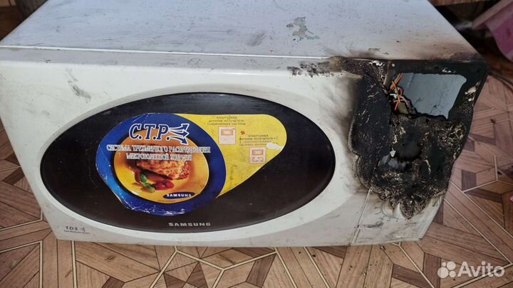 Микроволновая печь на запчасти