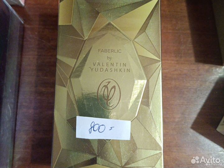 Духи женские avon и faberlic