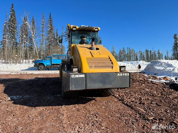 Дорожный каток XCMG XS183, 2021