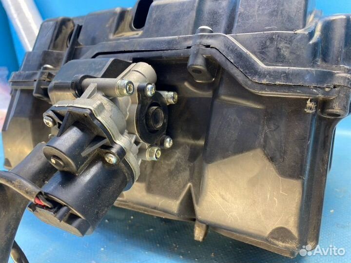 Корпус фильтра, айрбокс Yamaha Yzf-R6 2008-2016