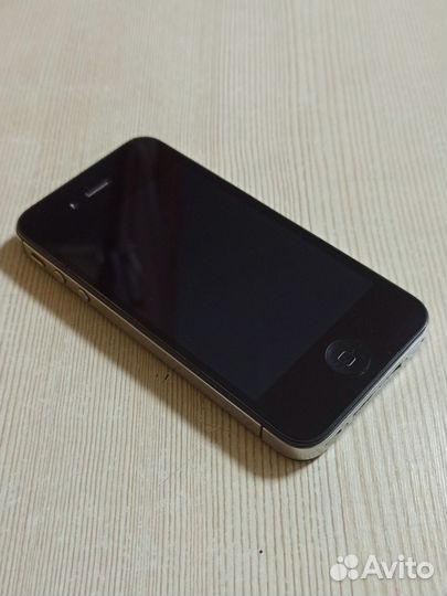 iPhone 4S, 32 ГБ