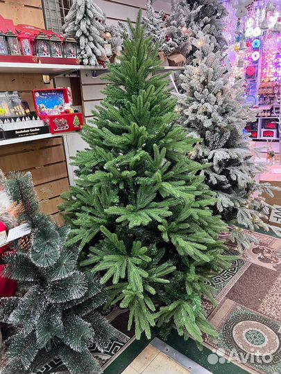 Елка искусственная