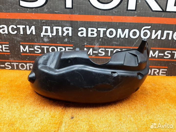 Подкрылок задний левый Bmw 6-Series E63 N62B48B