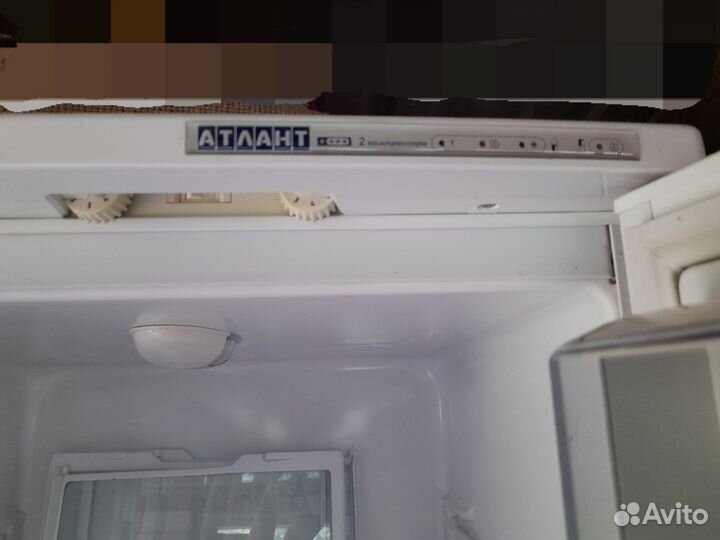 Холодильник атлант двухкамерный