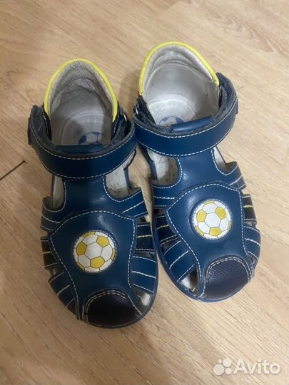 Сандали 25 размер