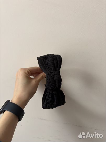 Ободок для волос с узлом