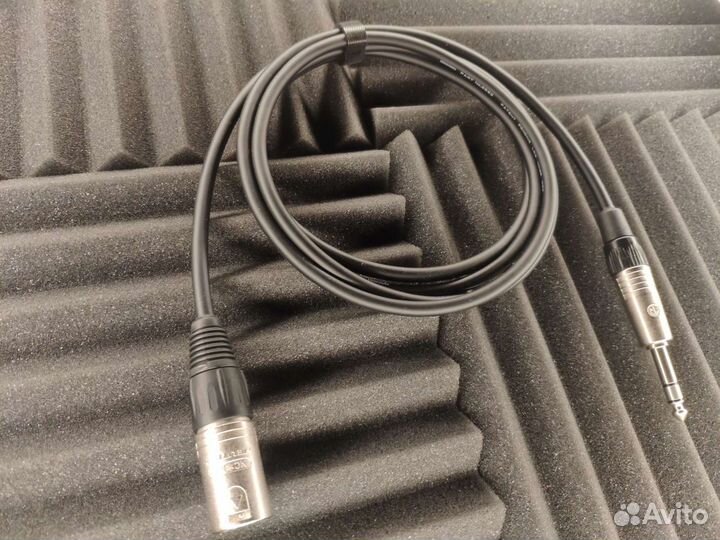 Xlr шт. На Jack 6,3 st Neutrik, mogami 2582