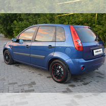 Ford Fiesta 1.4 MT, 2007, 240 000 км, с пробегом, цена 370 000 руб.