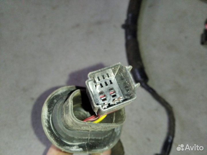 Проводка двери задняя левая LADA Vesta седан 1.6