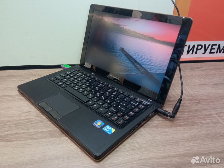 Отличный Ноутбук Lenovo для офисных программ