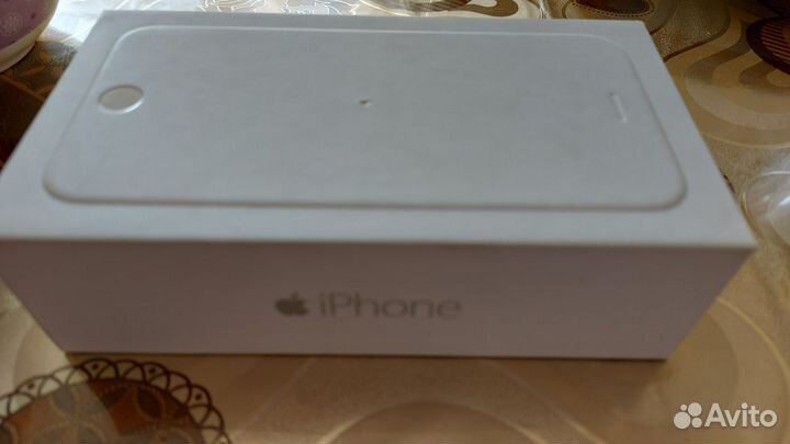 Коробка от iPhone 6