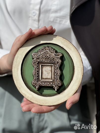 Тондо «Дом»