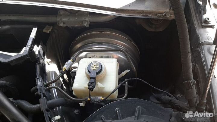 Главный тормозной цилиндр BMW 5-Series 530I E60