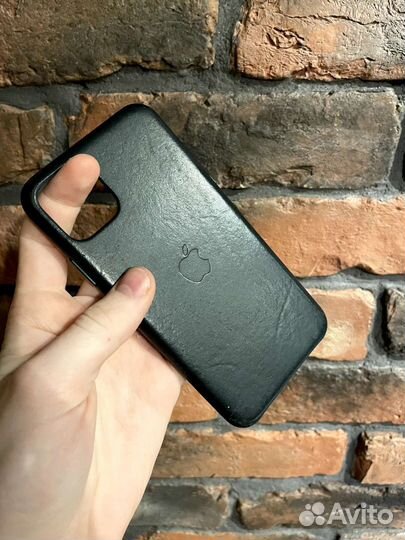 Оригинальные чехлы для iPhone