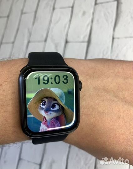 Apple Watch S8 pro