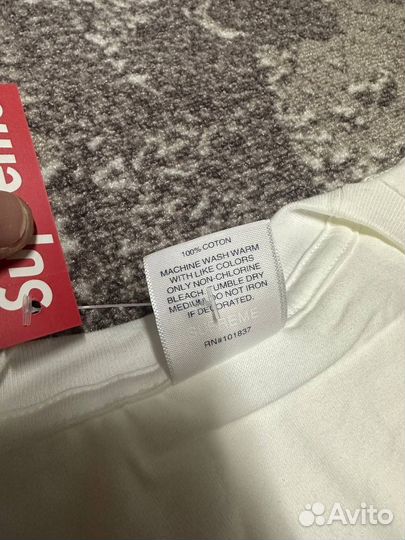 Футболка Supreme