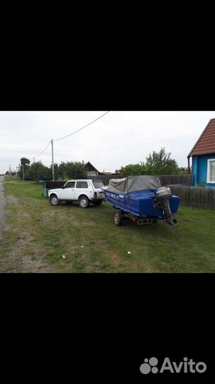 Моторная лодка прогрес 2м