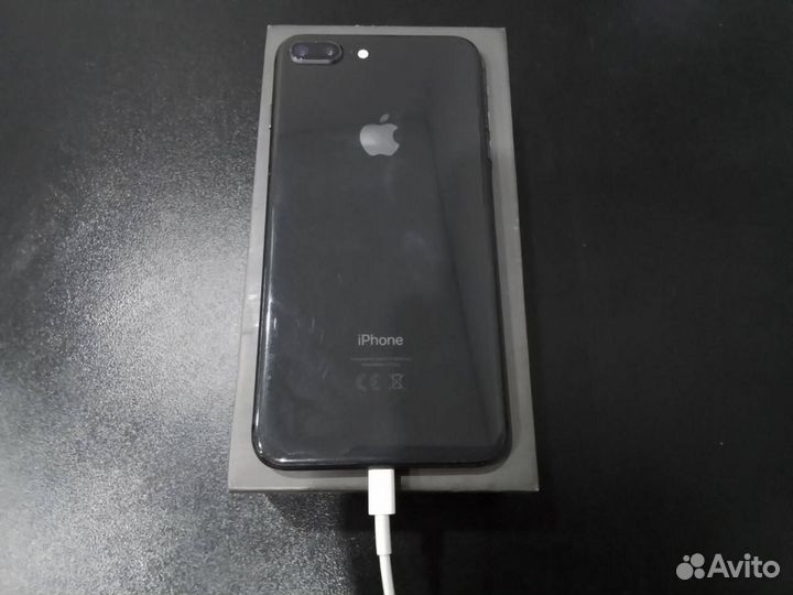 iPhone 8 Plus, 64 ГБ