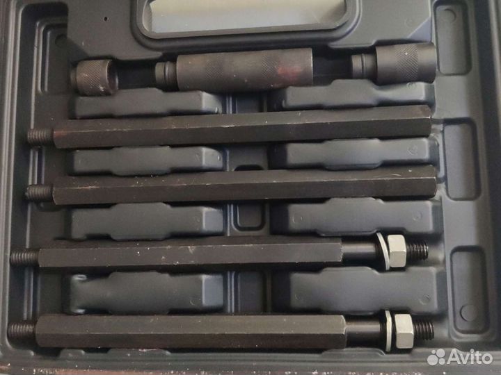 Набор съемников подшипников и шестерен