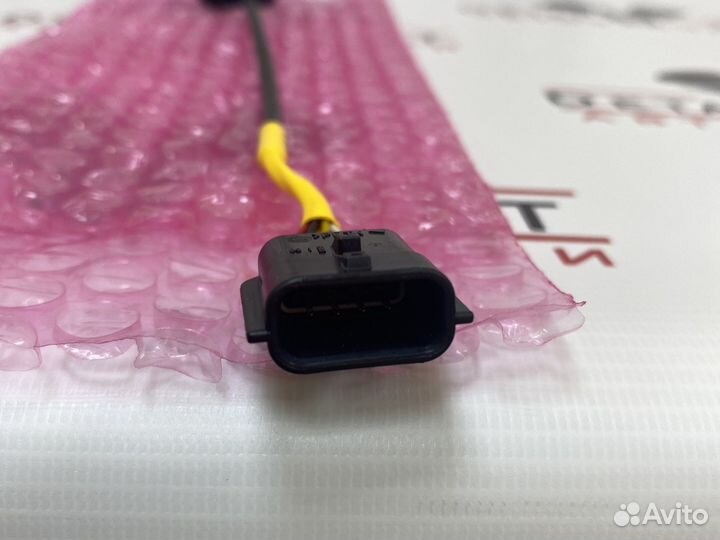 Камера заднего вида LADA Vesta с линями на камере