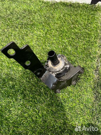 Насос антифриза дополнительный Ford Escape 4 CX482