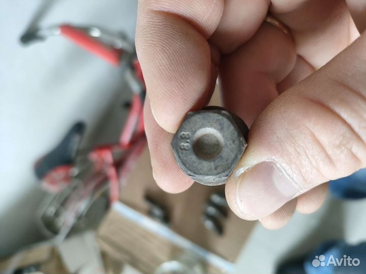 Колесные болты на ваз(Lada)комплект на 4 колеса