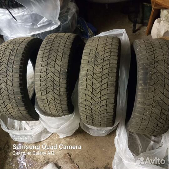 Michelin Latitude X-Ice North 235/45 R18 98