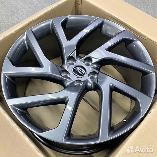 Диски на Range Rover Рендж Ровер R22