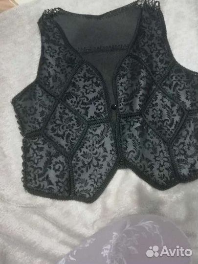 Кожаная жилетка, размер 44-46