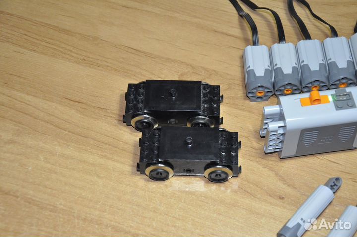 Lego электрика и пневматика