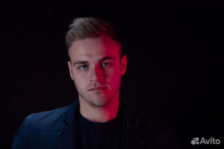 Бармен-официант