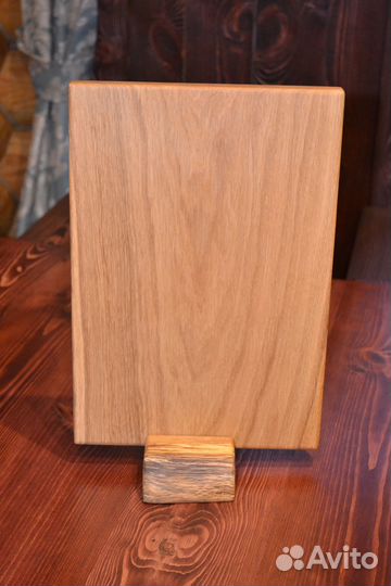 Разделочная доска из дуба 41х25х1,8 см