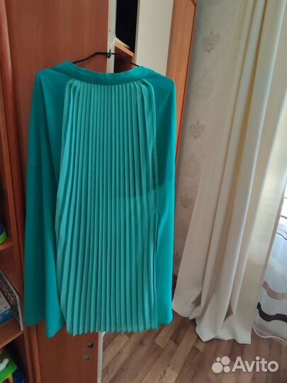 Продам пакет женских вещей