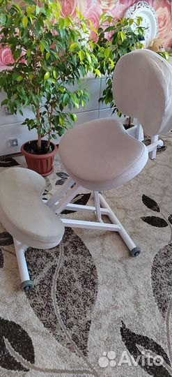 Коленный стул