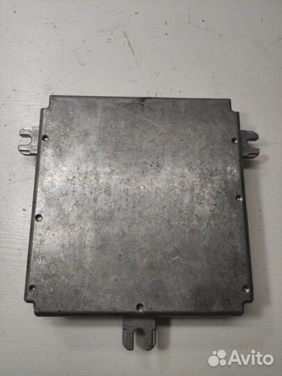 Блок управления двс Honda Stream RN1 D17A 2001