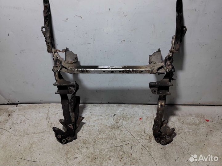 Подрамник передний Audi Q5 (8R) (2008–2012)