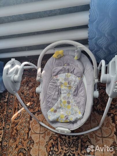 Детские электронные качели babyton