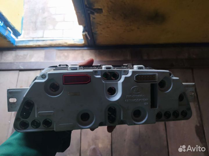 Приборная панель ваз