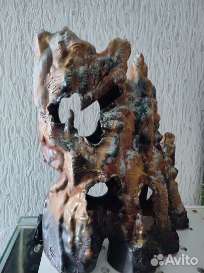 Грот в аквариум