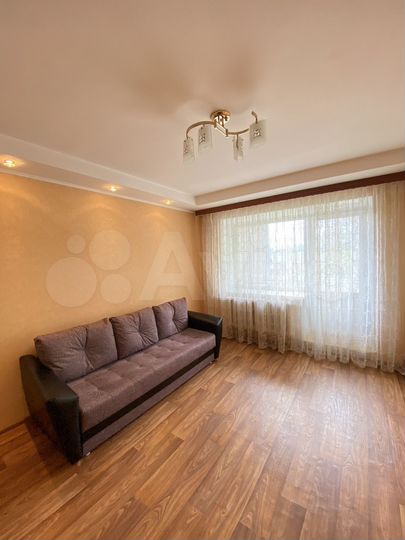 2-к. квартира, 52,2 м², 2/2 эт.