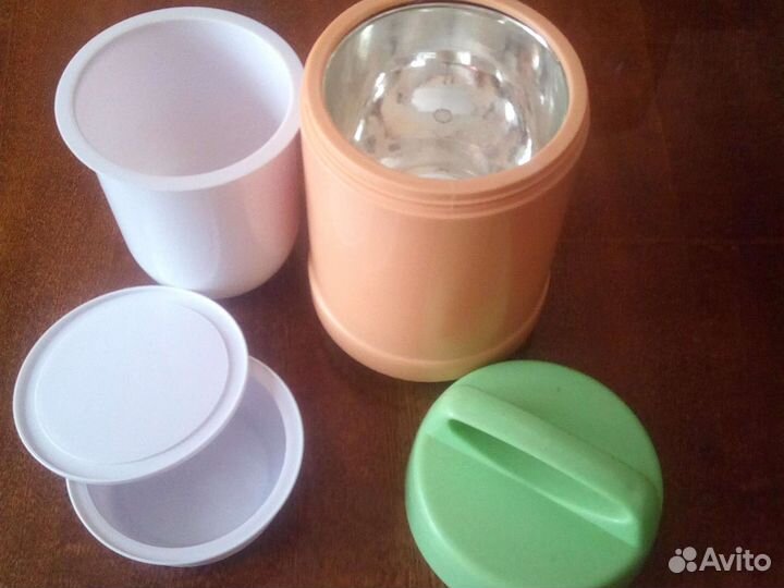 Термос 2 в одном.1 литр,и 200 - 300 гр