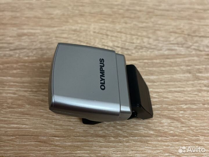 Вспышка для Olympus PEN mini E-pm1