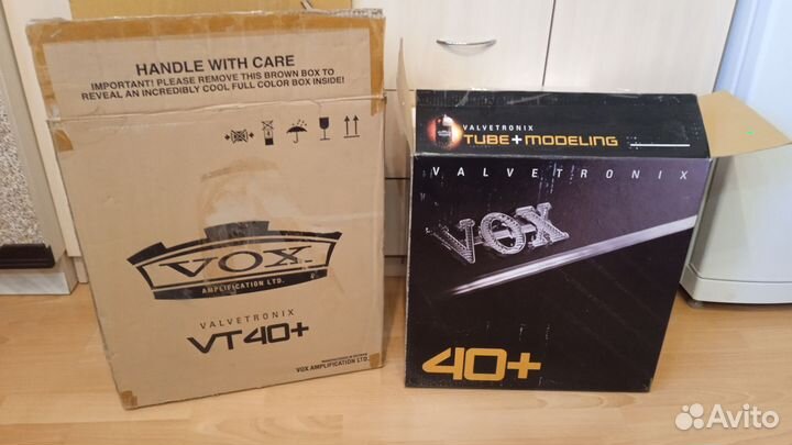 Ламповый гитарный комбоусилитель VOX VT40+ 60Вт