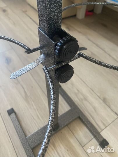 Штатив для мисок для собак